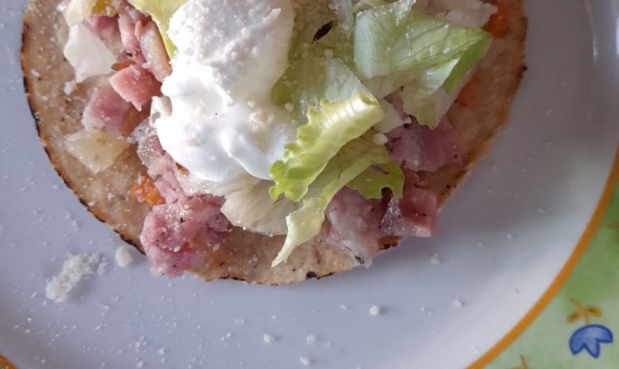 Tostadas de queso de puerco